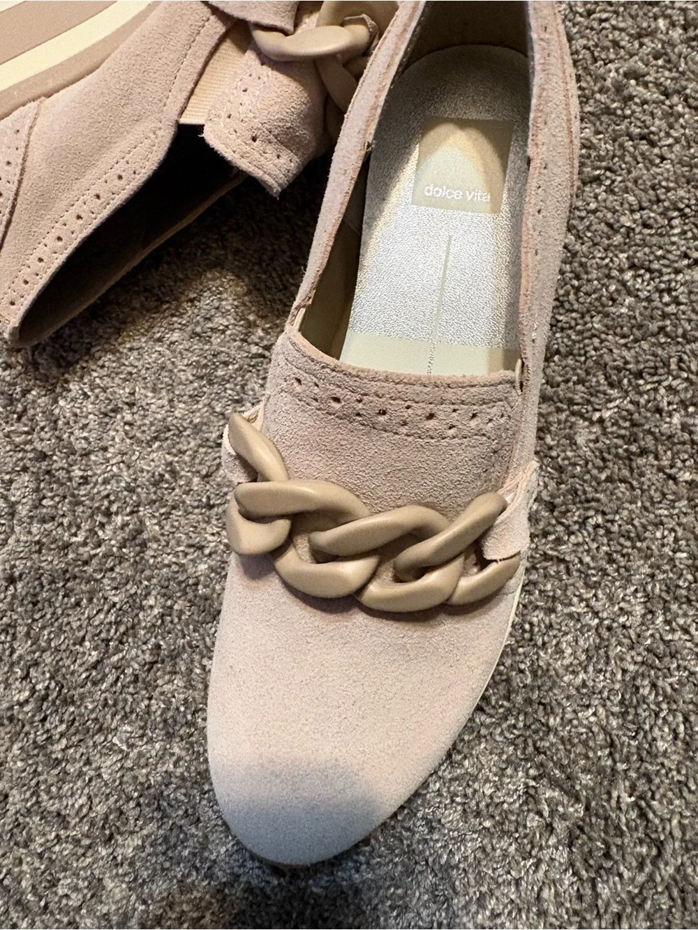 Dolce Vita loafers platform beige suede chunky chain accent women’s 8.5 NWOT